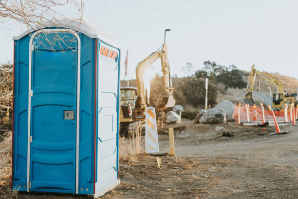 Best Porta potty rental near me  in New Middletown, OH