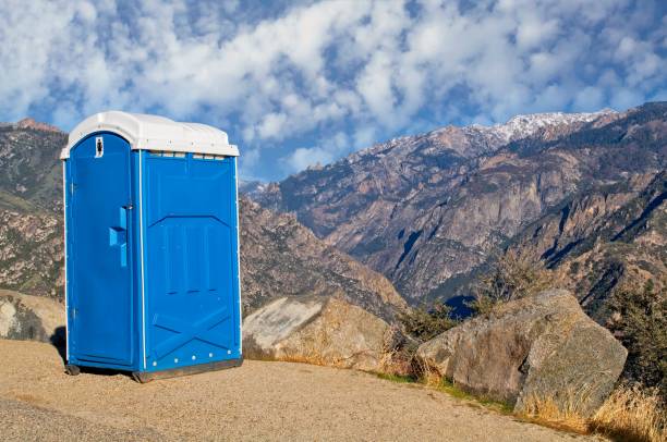 Best Sanitation services for porta potties  in New Middletown, OH
